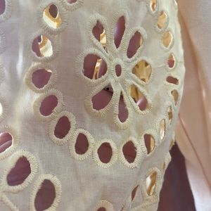 NWT Womens Sweatshirt Eyelet Lace Sleeves Yellow XL